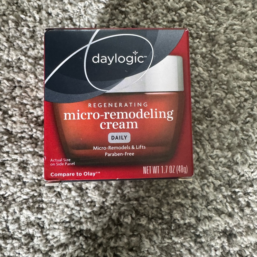 Regenerating Micro-Remodeling Cream - Red
